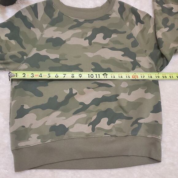 Old Navy Green Camo Vintage Crew-Neck Sweatshirt, Size Small - Picture 4 of 12